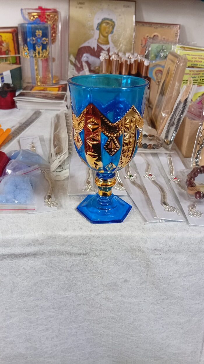 Candelă pe ulei albastră cu picior auriu
